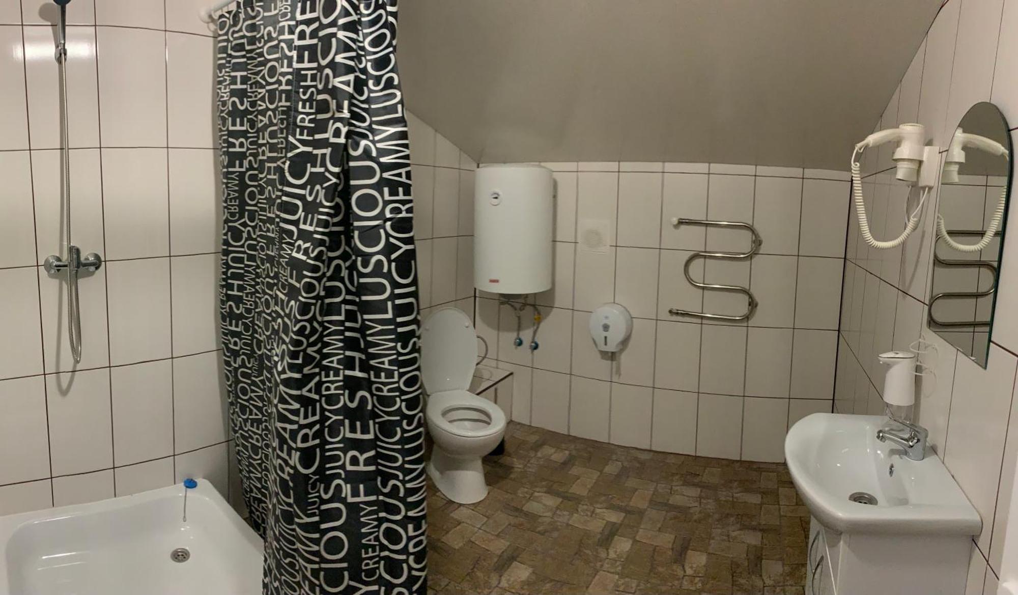 Family Люкс Aparthotel Kamjanets-Podilskyj Exteriör bild